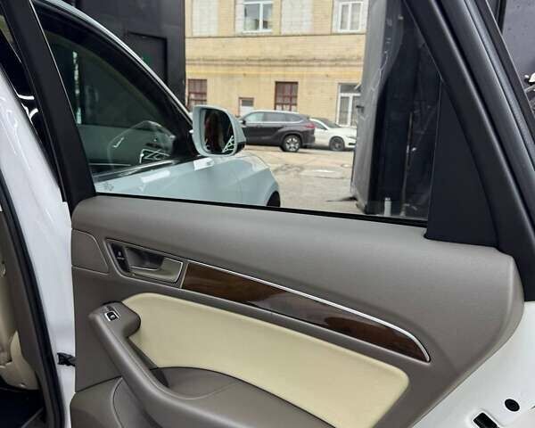 Белый Ауди Ку 5, объемом двигателя 1.98 л и пробегом 132 тыс. км за 16000 $, фото 5 на Automoto.ua