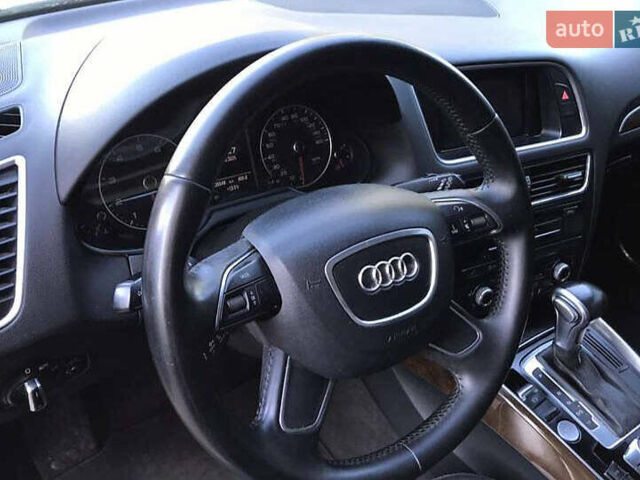 Белый Ауди Ку 5, объемом двигателя 1.98 л и пробегом 165 тыс. км за 12500 $, фото 11 на Automoto.ua