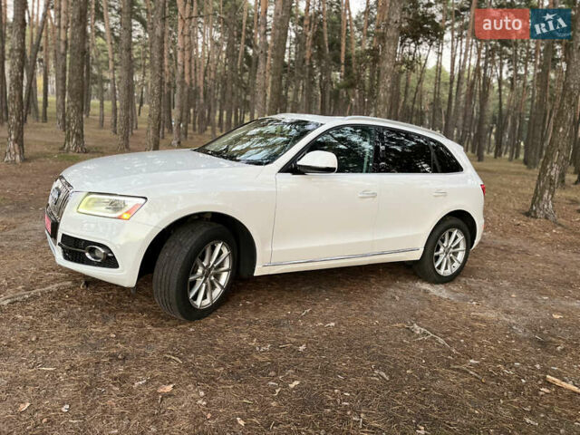Белый Ауди Ку 5, объемом двигателя 2 л и пробегом 174 тыс. км за 16599 $, фото 1 на Automoto.ua