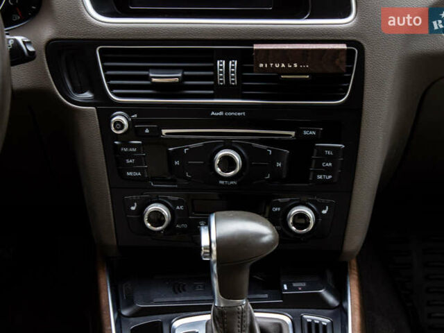 Белый Ауди Ку 5, объемом двигателя 1.98 л и пробегом 99 тыс. км за 15800 $, фото 56 на Automoto.ua