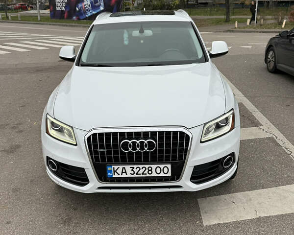 Белый Ауди Ку 5, объемом двигателя 1.98 л и пробегом 141 тыс. км за 17500 $, фото 3 на Automoto.ua