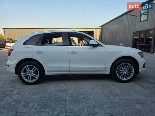 Белый Ауди Ку 5, объемом двигателя 1.98 л и пробегом 222 тыс. км за 9500 $, фото 5 на Automoto.ua