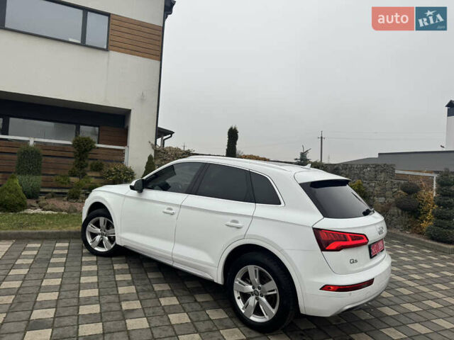 Білий Ауді Ку 5, об'ємом двигуна 2 л та пробігом 185 тис. км за 20990 $, фото 31 на Automoto.ua