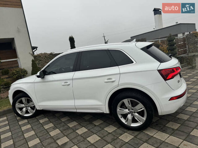 Білий Ауді Ку 5, об'ємом двигуна 2 л та пробігом 185 тис. км за 20990 $, фото 30 на Automoto.ua