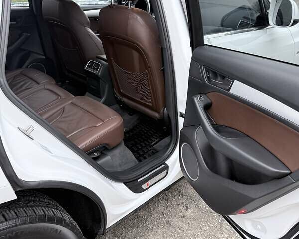 Белый Ауди Ку 5, объемом двигателя 1.98 л и пробегом 171 тыс. км за 17900 $, фото 33 на Automoto.ua