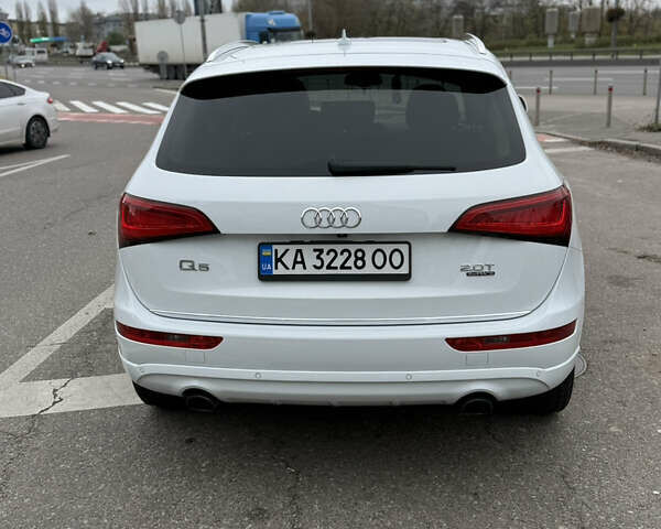 Белый Ауди Ку 5, объемом двигателя 1.98 л и пробегом 141 тыс. км за 17500 $, фото 18 на Automoto.ua