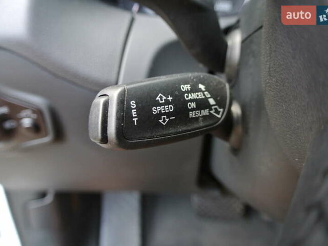 Белый Ауди Ку 5, объемом двигателя 1.98 л и пробегом 146 тыс. км за 17900 $, фото 50 на Automoto.ua