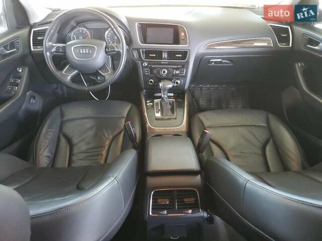 Белый Ауди Ку 5, объемом двигателя 1.98 л и пробегом 109 тыс. км за 3000 $, фото 7 на Automoto.ua