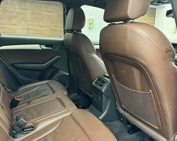 Белый Ауди Ку 5, объемом двигателя 2 л и пробегом 126 тыс. км за 19900 $, фото 31 на Automoto.ua