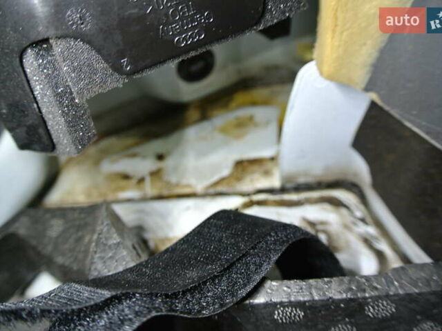 Белый Ауди Ку 5, объемом двигателя 1.98 л и пробегом 146 тыс. км за 17900 $, фото 35 на Automoto.ua