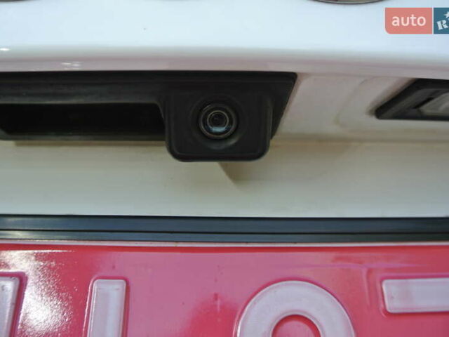 Белый Ауди Ку 5, объемом двигателя 1.98 л и пробегом 146 тыс. км за 17900 $, фото 38 на Automoto.ua