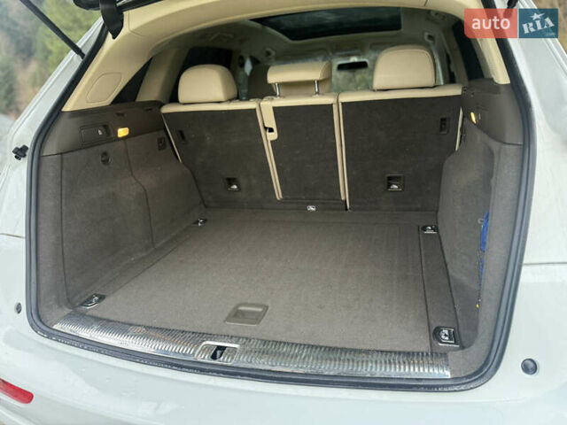 Білий Ауді Ку 5, об'ємом двигуна 1.98 л та пробігом 130 тис. км за 16950 $, фото 68 на Automoto.ua