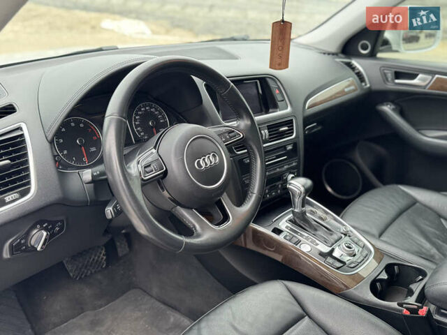Белый Ауди Ку 5, объемом двигателя 3 л и пробегом 179 тыс. км за 17900 $, фото 33 на Automoto.ua