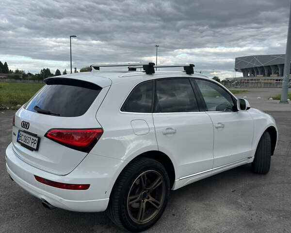 Белый Ауди Ку 5, объемом двигателя 1.98 л и пробегом 244 тыс. км за 14500 $, фото 4 на Automoto.ua