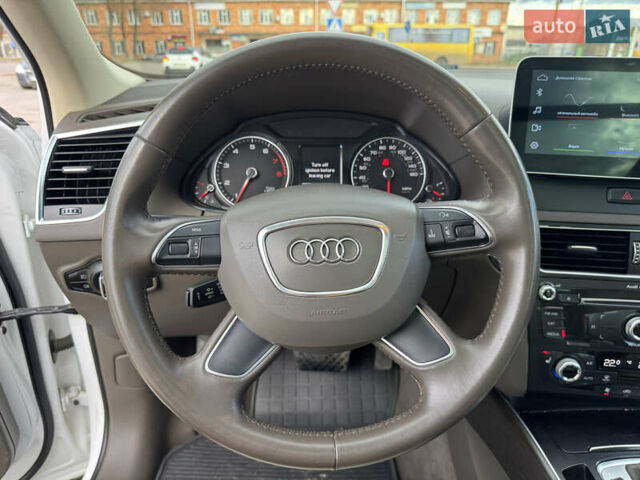 Белый Ауди Ку 5, объемом двигателя 1.98 л и пробегом 175 тыс. км за 17100 $, фото 9 на Automoto.ua