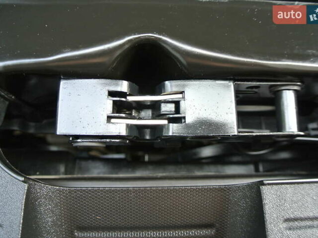 Белый Ауди Ку 5, объемом двигателя 1.98 л и пробегом 146 тыс. км за 17900 $, фото 56 на Automoto.ua