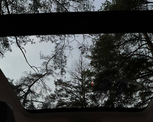 Белый Ауди Ку 5, объемом двигателя 2 л и пробегом 174 тыс. км за 16599 $, фото 16 на Automoto.ua