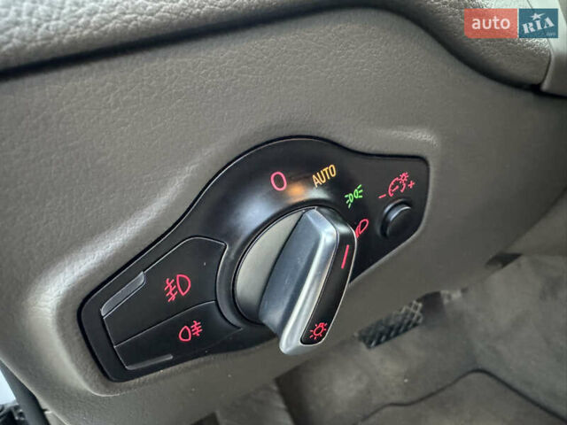 Білий Ауді Ку 5, об'ємом двигуна 2 л та пробігом 173 тис. км за 15700 $, фото 46 на Automoto.ua