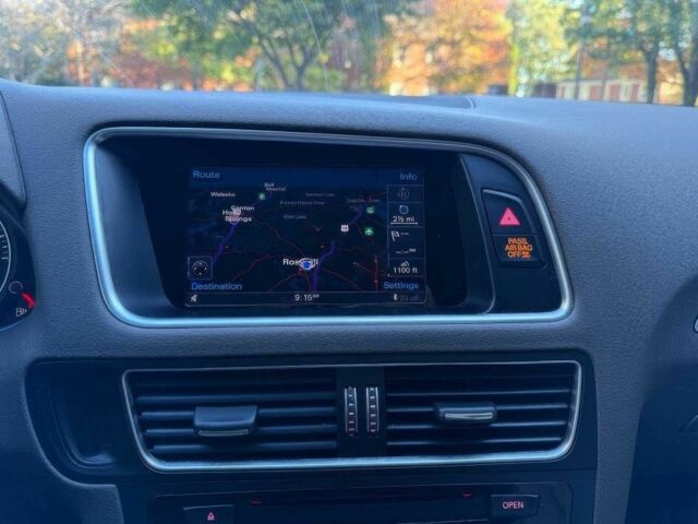 Белый Ауди Ку 5, объемом двигателя 3 л и пробегом 80 тыс. км за 10700 $, фото 13 на Automoto.ua