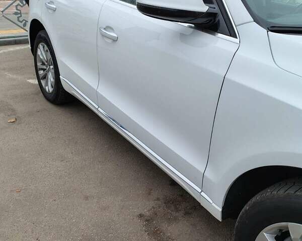 Белый Ауди Ку 5, объемом двигателя 2 л и пробегом 150 тыс. км за 17425 $, фото 7 на Automoto.ua