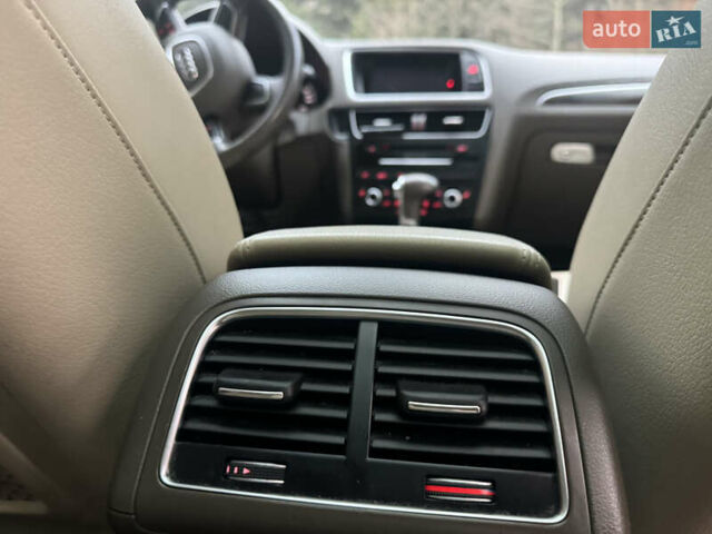 Білий Ауді Ку 5, об'ємом двигуна 1.98 л та пробігом 130 тис. км за 16950 $, фото 65 на Automoto.ua