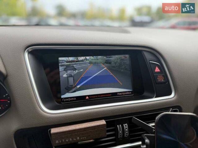 Белый Ауди Ку 5, объемом двигателя 3 л и пробегом 140 тыс. км за 17990 $, фото 18 на Automoto.ua