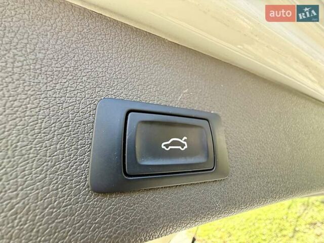 Білий Ауді Ку 5, об'ємом двигуна 1.98 л та пробігом 191 тис. км за 17800 $, фото 78 на Automoto.ua