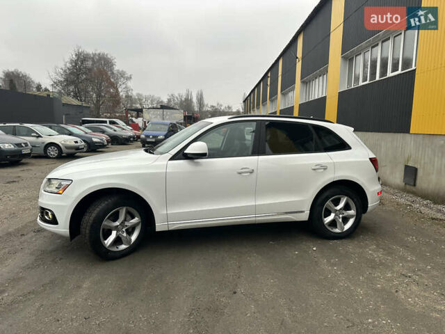 Белый Ауди Ку 5, объемом двигателя 2 л и пробегом 130 тыс. км за 17500 $, фото 23 на Automoto.ua