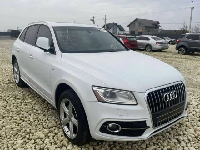 Белый Ауди Ку 5, объемом двигателя 2 л и пробегом 196 тыс. км за 12400 $, фото 1 на Automoto.ua