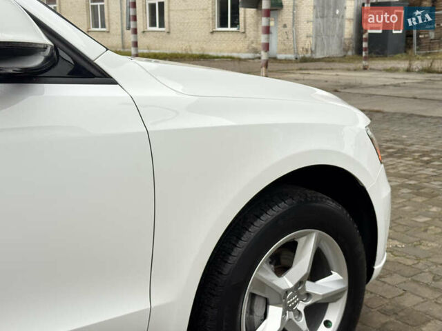 Белый Ауди Ку 5, объемом двигателя 2 л и пробегом 129 тыс. км за 15450 $, фото 38 на Automoto.ua