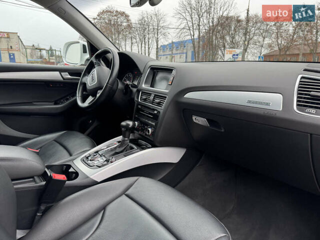 Белый Ауди Ку 5, объемом двигателя 1.98 л и пробегом 174 тыс. км за 16900 $, фото 10 на Automoto.ua