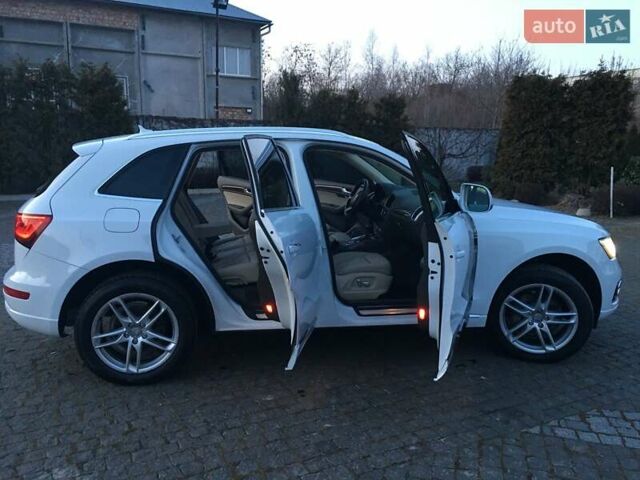 Белый Ауди Ку 5, объемом двигателя 2 л и пробегом 174 тыс. км за 15300 $, фото 65 на Automoto.ua