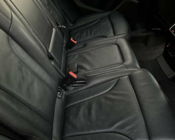 Белый Ауди Ку 5, объемом двигателя 2 л и пробегом 174 тыс. км за 16599 $, фото 11 на Automoto.ua