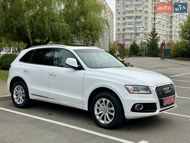 Белый Ауди Ку 5, объемом двигателя 1.98 л и пробегом 162 тыс. км за 16999 $, фото 6 на Automoto.ua