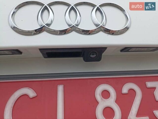 Белый Ауди Ку 5, объемом двигателя 2 л и пробегом 150 тыс. км за 17425 $, фото 4 на Automoto.ua