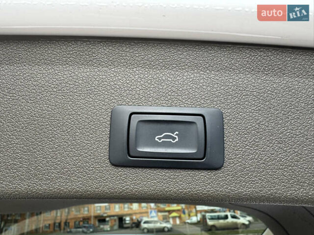 Белый Ауди Ку 5, объемом двигателя 1.98 л и пробегом 175 тыс. км за 17100 $, фото 13 на Automoto.ua