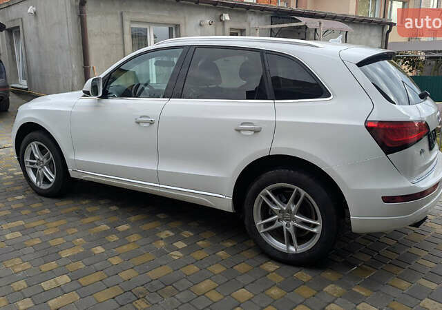 Белый Ауди Ку 5, объемом двигателя 1.98 л и пробегом 233 тыс. км за 15399 $, фото 5 на Automoto.ua