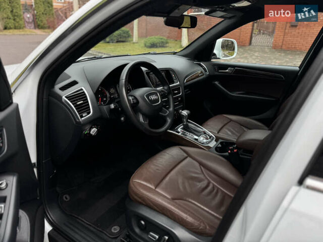 Белый Ауди Ку 5, объемом двигателя 2 л и пробегом 169 тыс. км за 14850 $, фото 66 на Automoto.ua