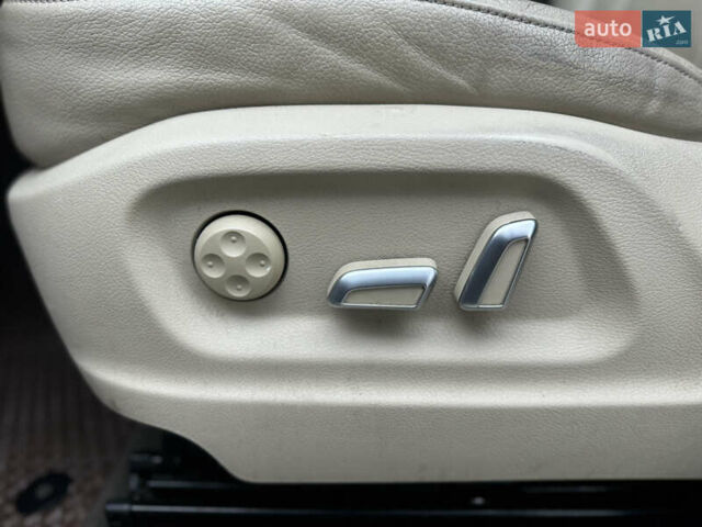 Білий Ауді Ку 5, об'ємом двигуна 1.98 л та пробігом 130 тис. км за 16950 $, фото 58 на Automoto.ua