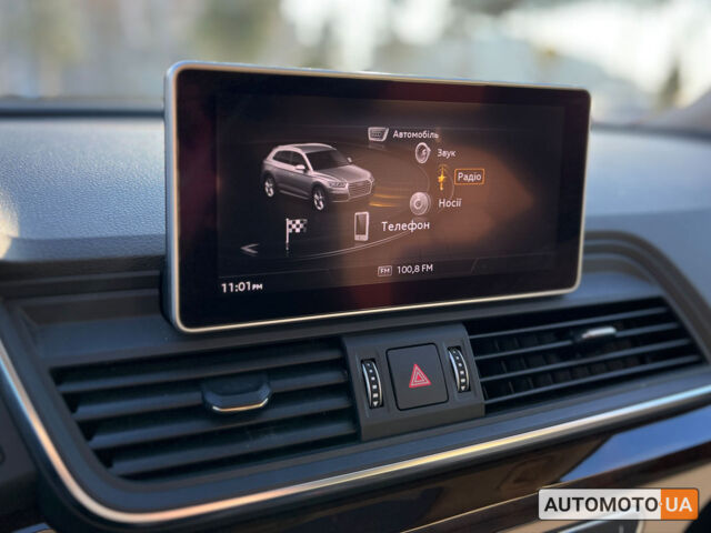 Белый Ауди Ку 5, объемом двигателя 2 л и пробегом 108 тыс. км за 29700 $, фото 28 на Automoto.ua