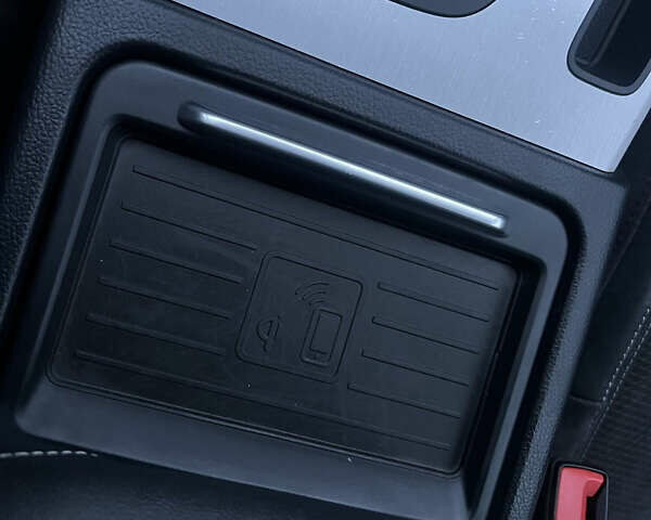 Белый Ауди Ку 5, объемом двигателя 1.97 л и пробегом 139 тыс. км за 28800 $, фото 46 на Automoto.ua