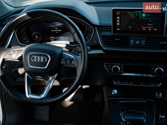 Белый Ауди Ку 5, объемом двигателя 2 л и пробегом 128 тыс. км за 23500 $, фото 4 на Automoto.ua