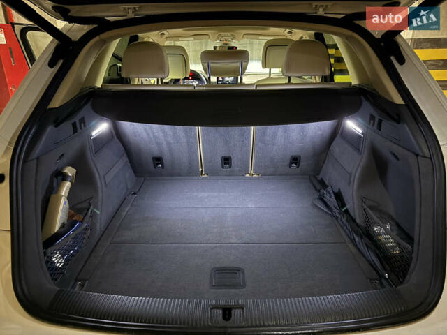 Ауді Ку 5 2017 у Рівному на Automoto.ua Білий Ауді Ку 5, об'ємом двигуна 1.98 л та пробігом 146 тис. км за 23900 $, фото 18 на Automoto.ua