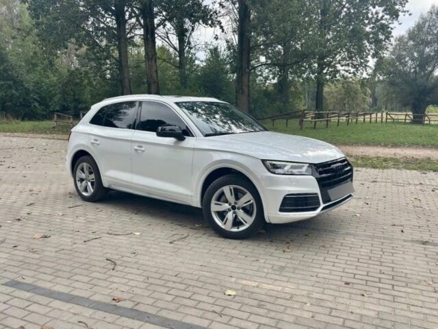 Білий Ауді Ку 5, об'ємом двигуна 2 л та пробігом 90 тис. км за 13000 $, фото 2 на Automoto.ua