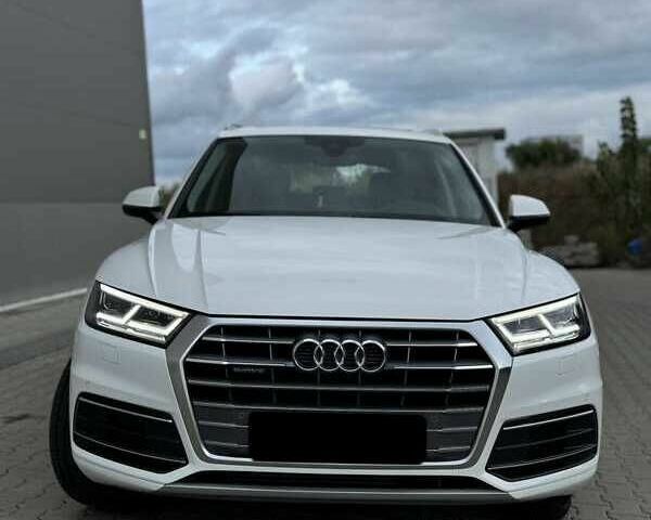 Белый Ауди Ку 5, объемом двигателя 2 л и пробегом 136 тыс. км за 15500 $, фото 3 на Automoto.ua