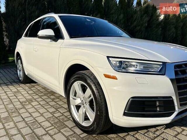 Білий Ауді Ку 5, об'ємом двигуна 1.98 л та пробігом 162 тис. км за 20500 $, фото 9 на Automoto.ua