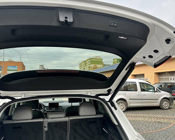 Белый Ауди Ку 5, объемом двигателя 1.98 л и пробегом 74 тыс. км за 26500 $, фото 42 на Automoto.ua