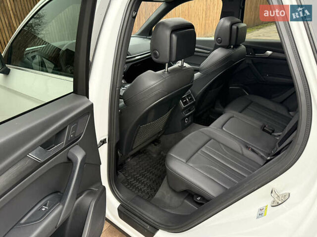 Белый Ауди Ку 5, объемом двигателя 1.98 л и пробегом 58 тыс. км за 30500 $, фото 12 на Automoto.ua