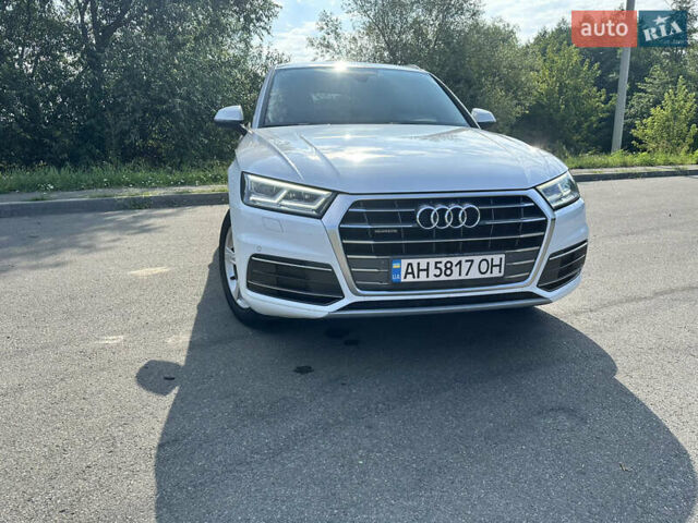 Белый Ауди Ку 5, объемом двигателя 1.97 л и пробегом 135 тыс. км за 38000 $, фото 2 на Automoto.ua