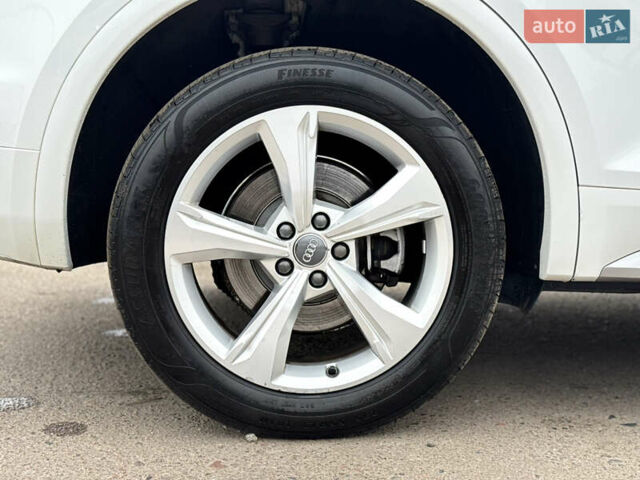 Белый Ауди Ку 5, объемом двигателя 1.98 л и пробегом 143 тыс. км за 25500 $, фото 8 на Automoto.ua